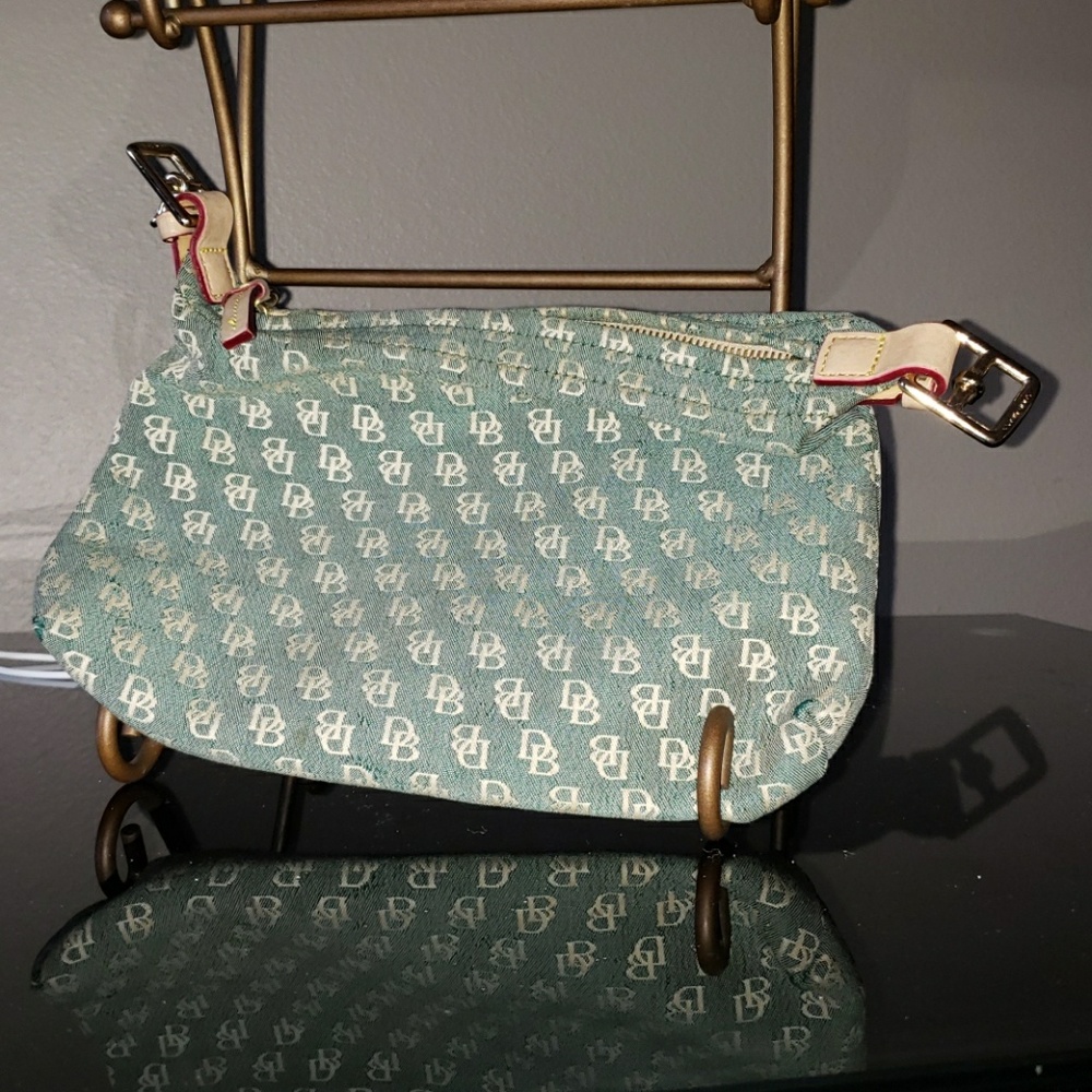 Dooney & bourke